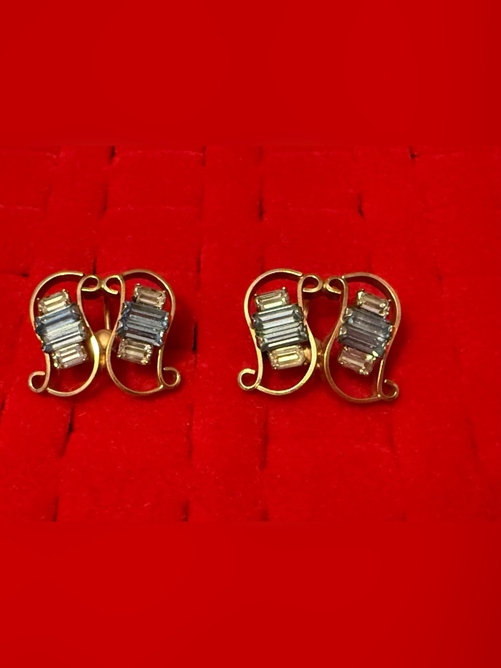 Vintage Deri 120 Kt GF Baguette Crustal Earrings